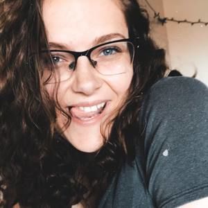 Meet your Posher, Abby